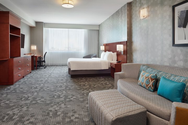 Room 13 of 45