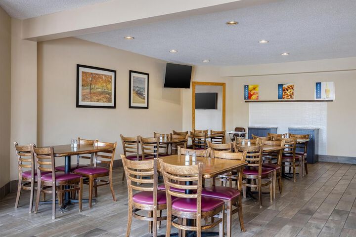 Best Western Indian Oak