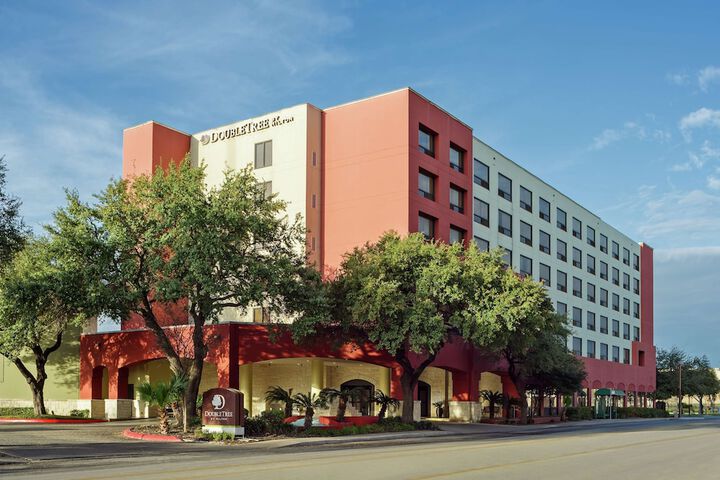 Hotel 4 of 38