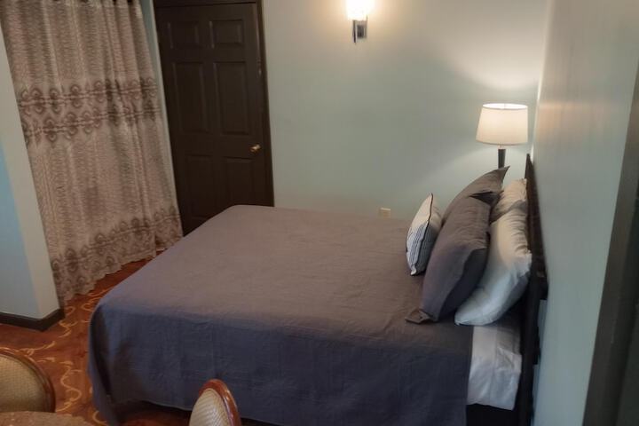 Elk River Hotel