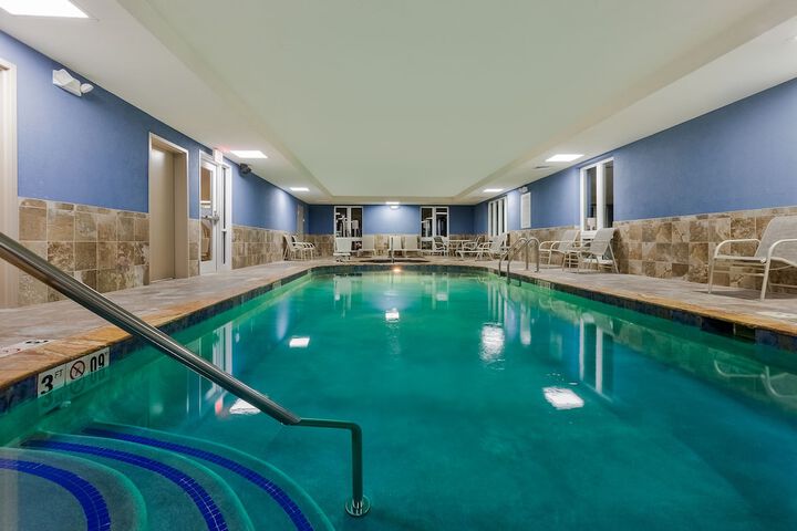 Holiday Inn Express Salinas by IHG