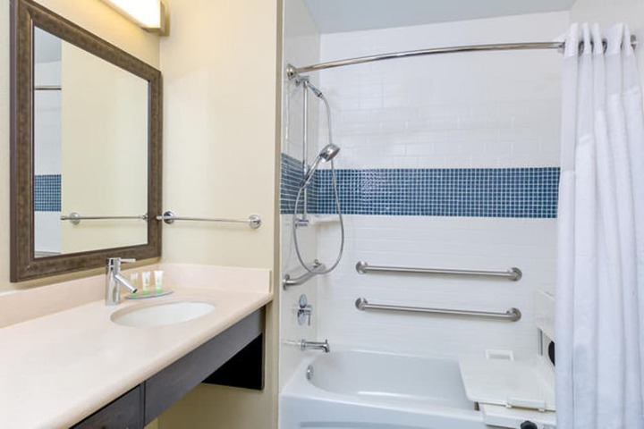 Staybridge Suites College Station by IHG