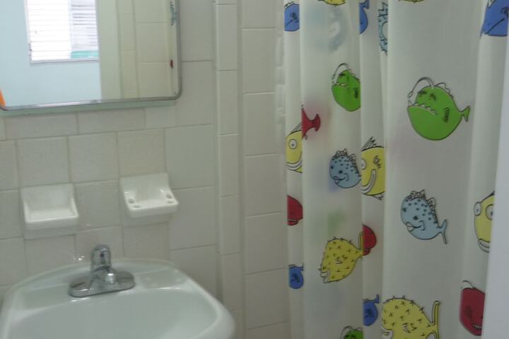 Room 34 of 42
