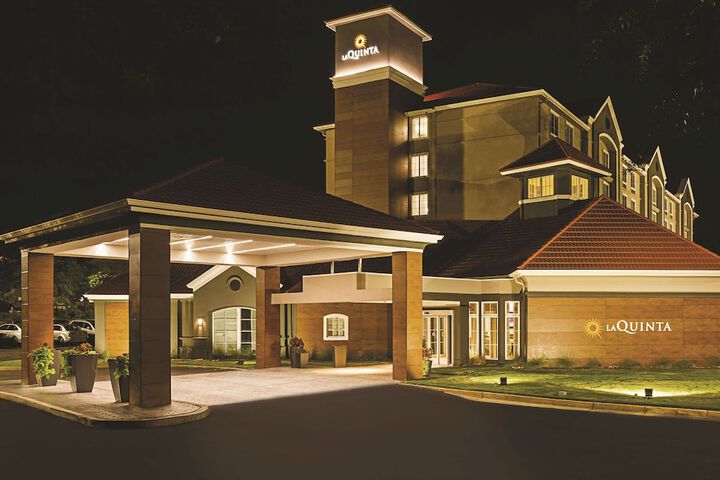 Hotel 3 of 51