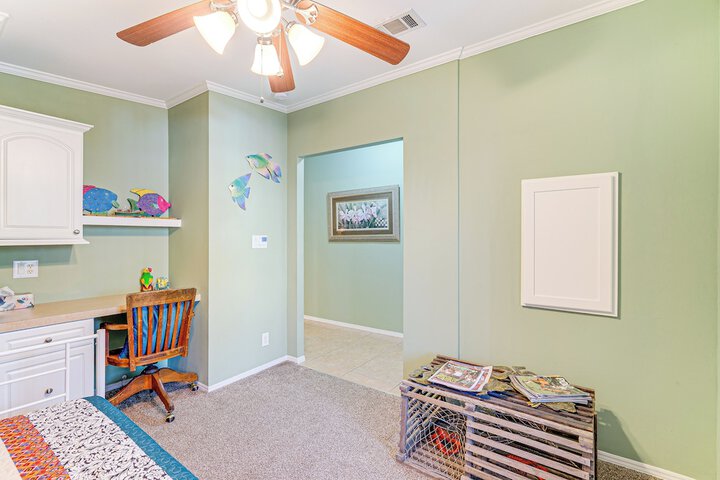 Swim Golf & Relax: Family Gem in North Fort Myers