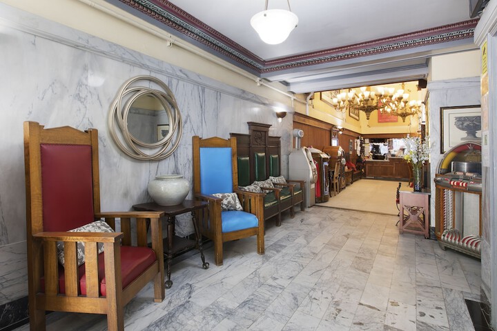 Hotel Interior 5 of 38