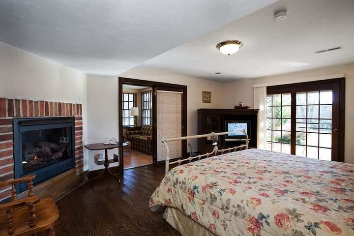 Room 30 of 42