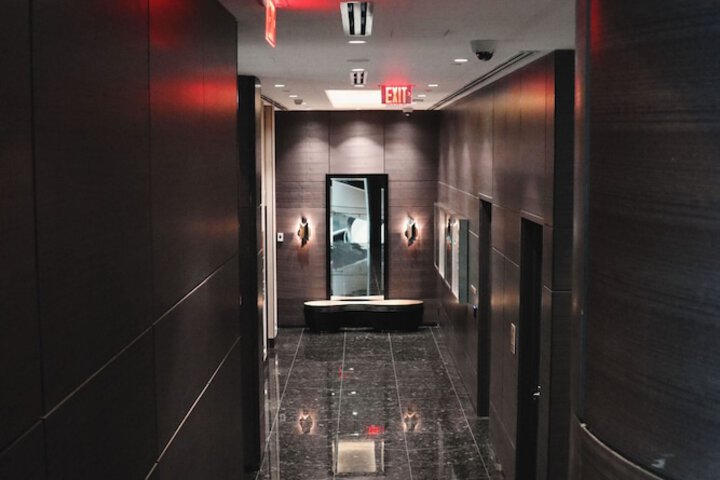 Paradox Vancouver