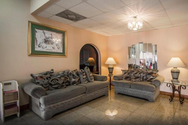 QUALITY INN AND SUITES EASTGATE