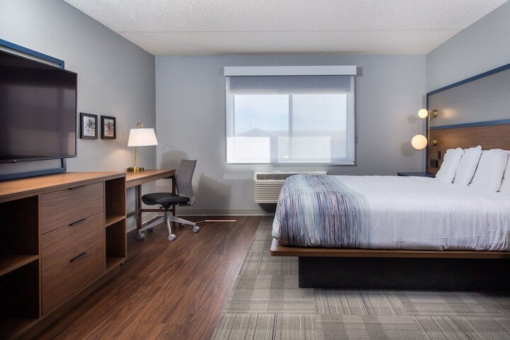 Room 26 of 55