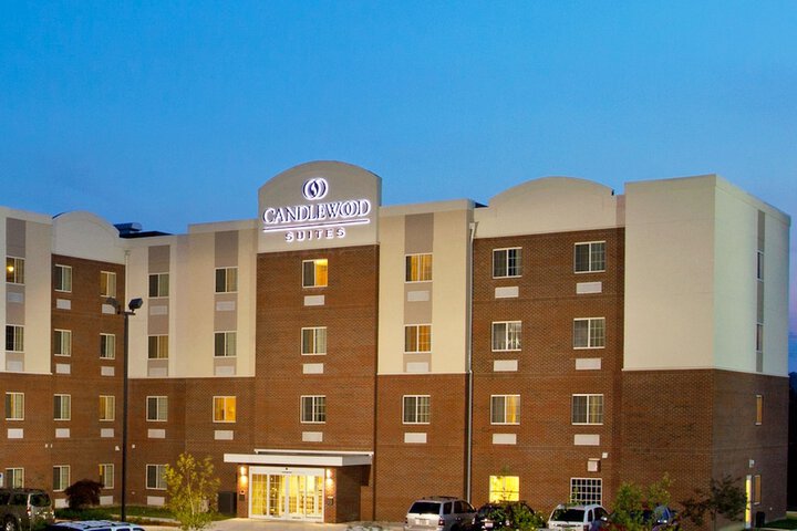 Hotel 5 of 41
