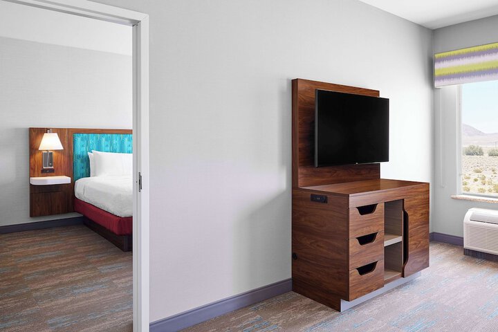 Hampton Inn & Suites Ridgecrest