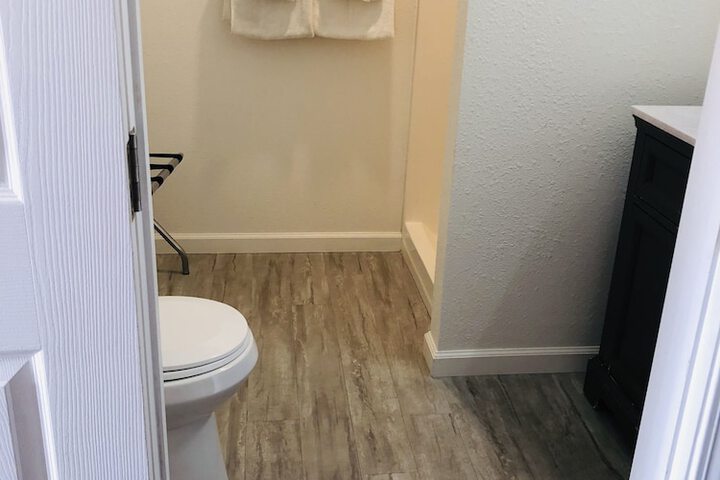 Room 25 of 31