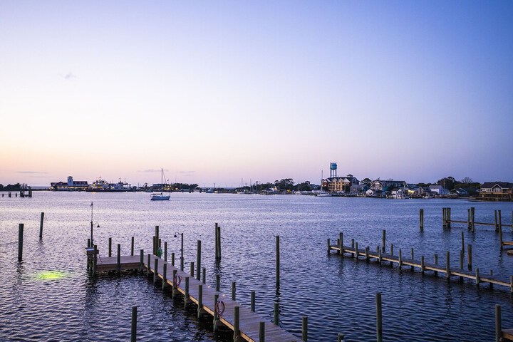 Ocracoke Harbor Inn