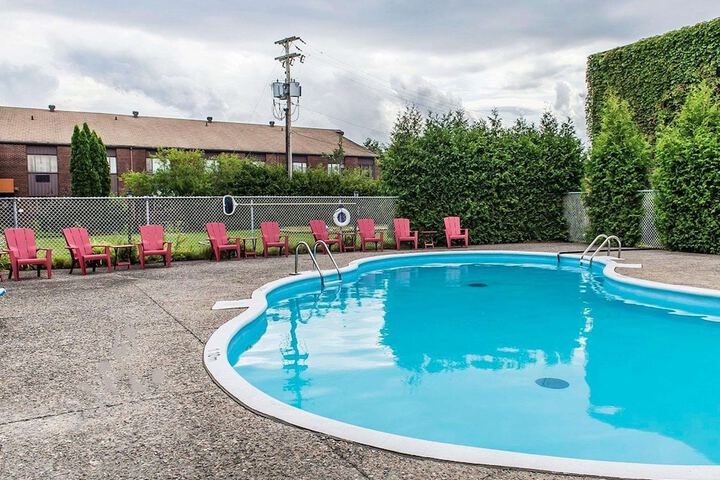 Pool 6 of 52