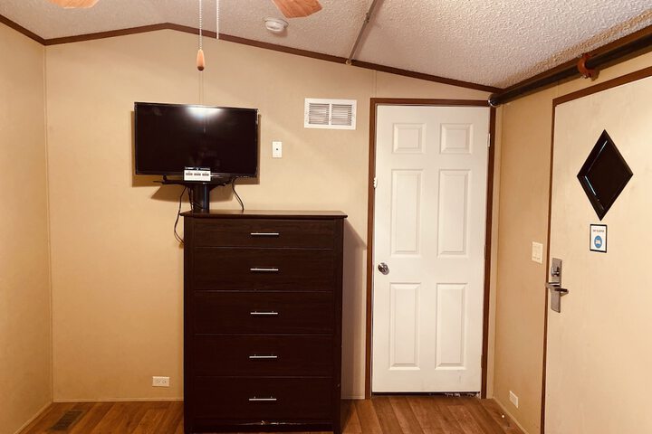 Room 18 of 46