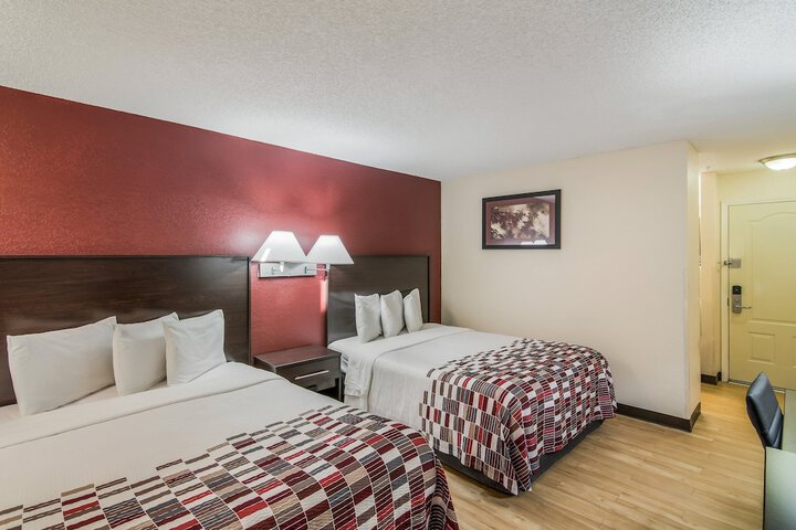 Red Roof Inn & Suites Pensacola East - Milton