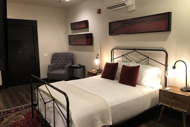 Room 14 of 74