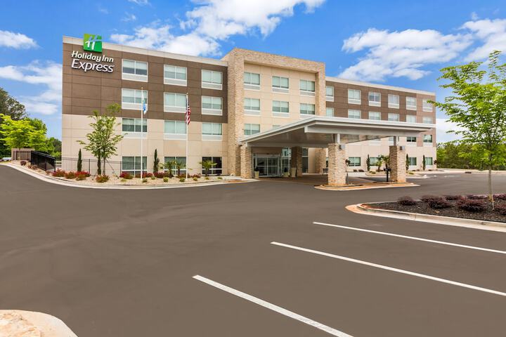 Hotel 2 of 58