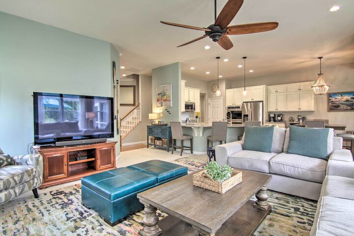 5 Mi to Bethany Beach: Chic Home w / Grill!