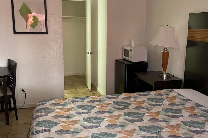 Room 46 of 72