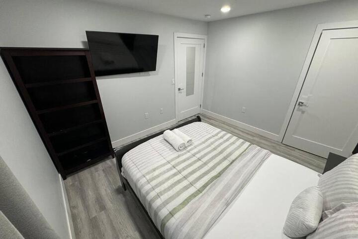 The Elegant Suite - 2BR with Great Amenities