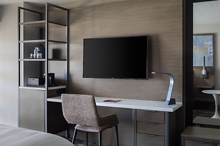 Room 27 of 50
