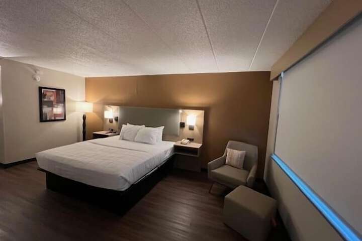 Room 34 of 55
