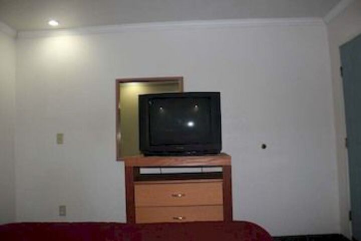 Holiday Lodge