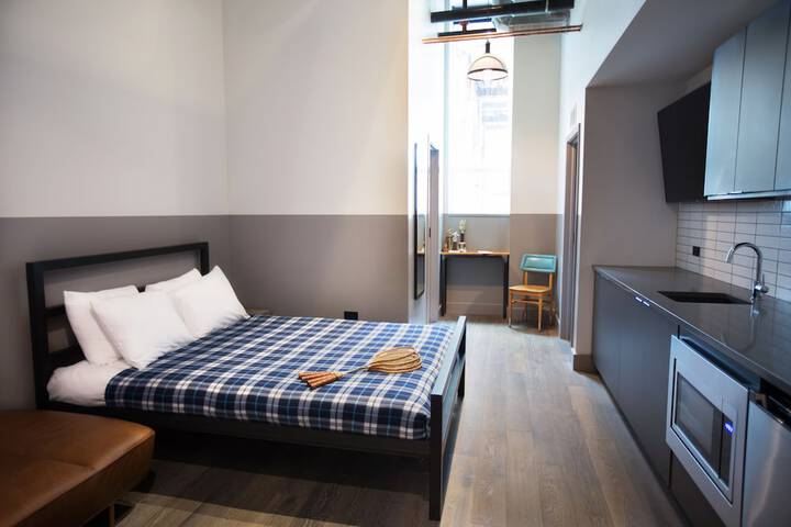 Room 42 of 54