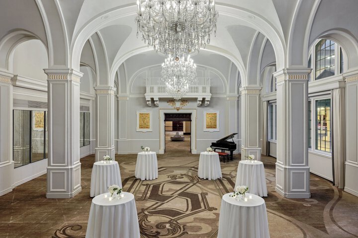 Omni Severin Hotel