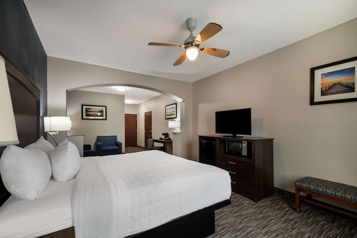 Room 36 of 42