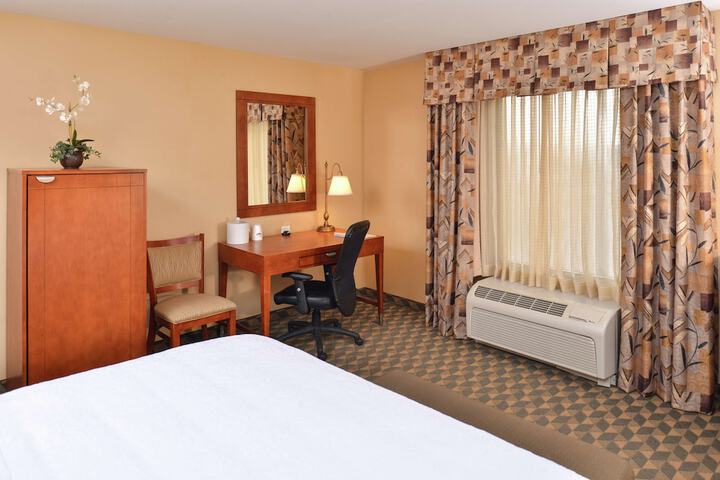 Room 15 of 30
