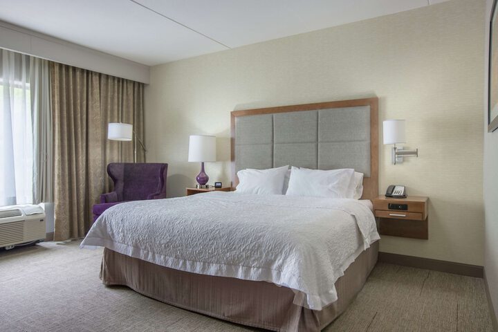 Room 15 of 40