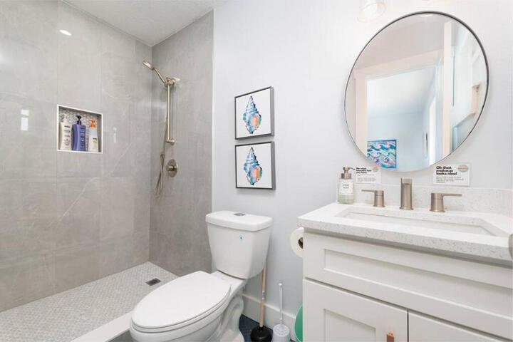Be a Nomad - Margaret House - 2blks from the Bch