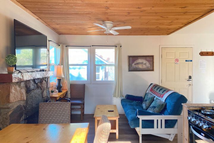 Blue Horizon Lodge