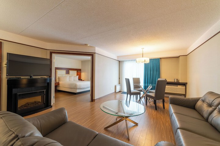 Les Suites de Laviolette an Ascend Collection Hotel