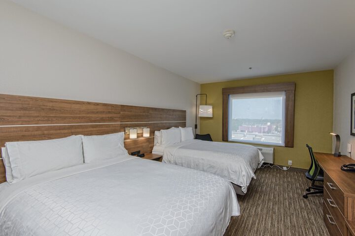 Room 19 of 35