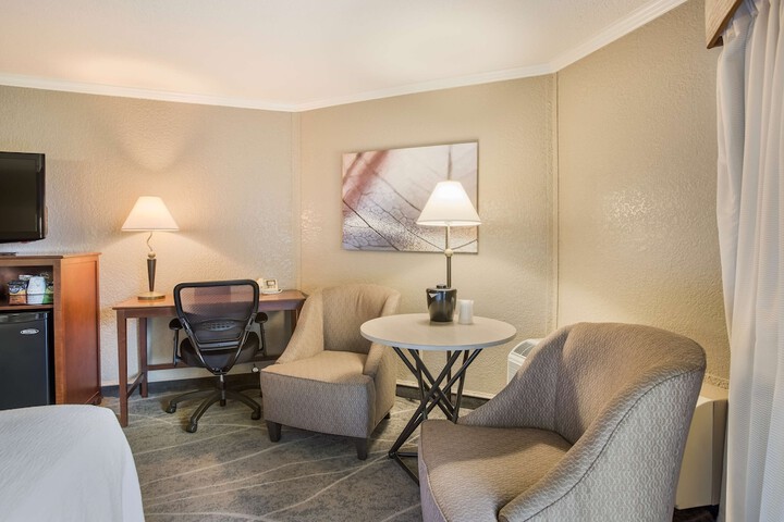 Room 15 of 80