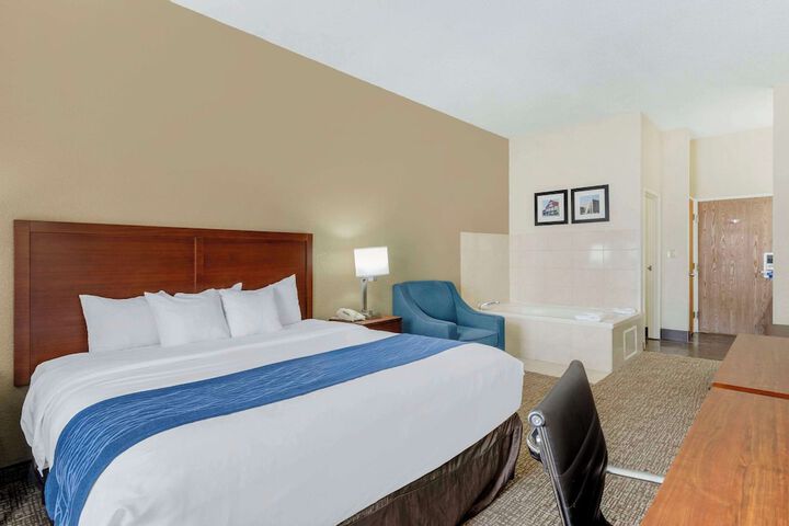 Comfort Inn & Suites La Grange - Louisville Area