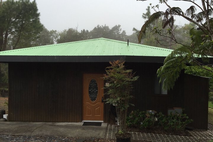 Volcano Acres Ranch B & B