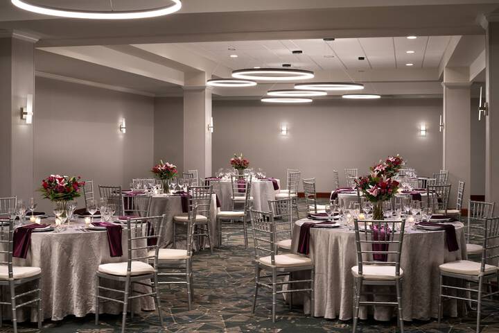 Ballroom/Hall 65 of 69