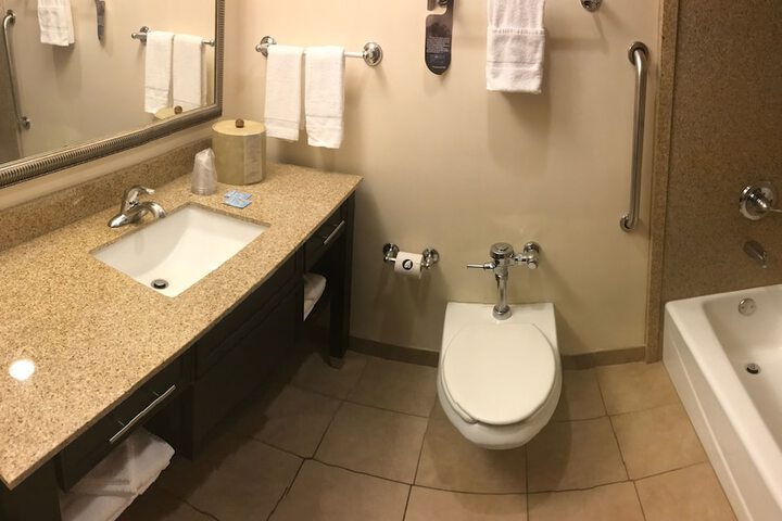 Asbury Inn & Suites