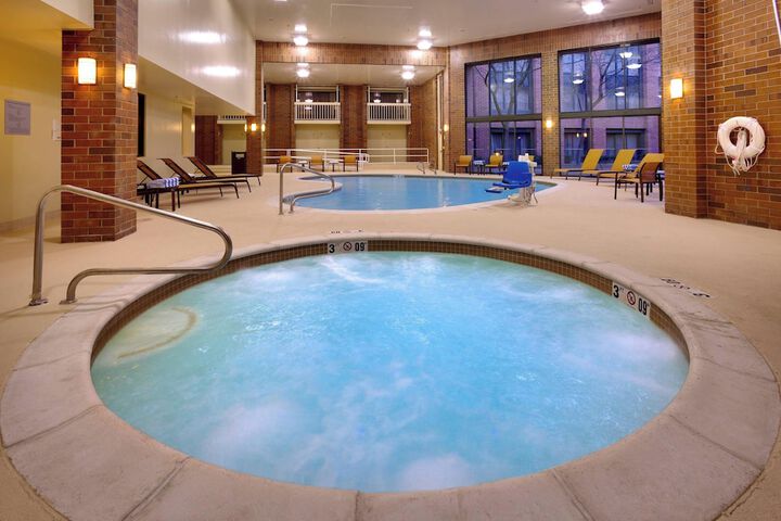 Pool 4 of 49