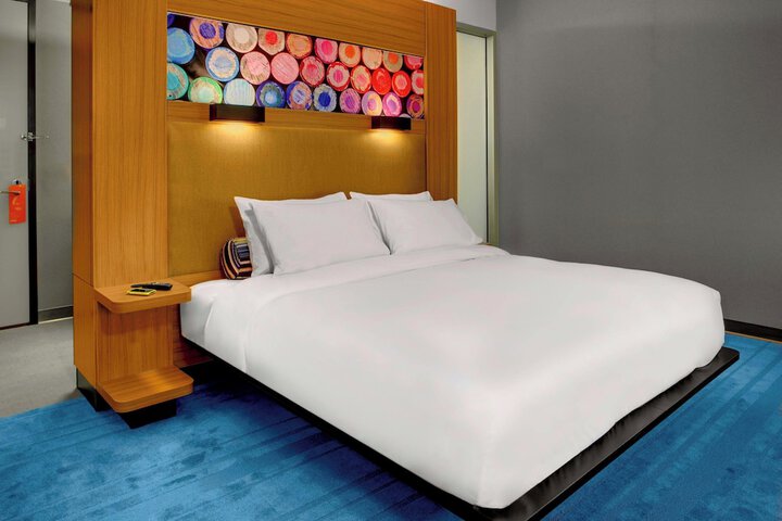 Room 20 of 60