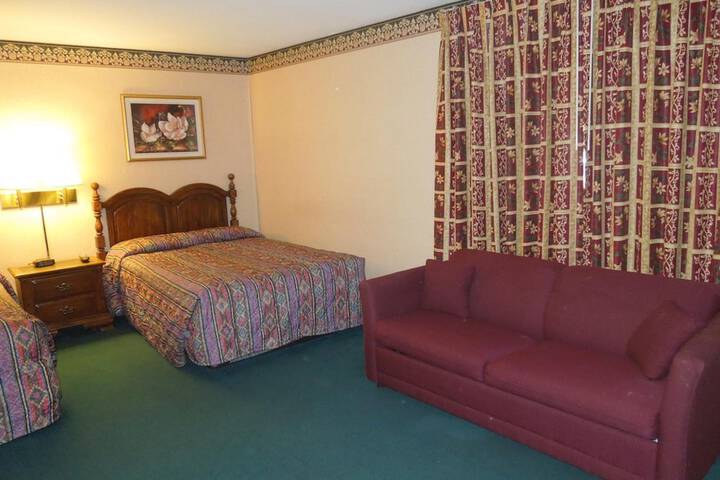 Room 27 of 60