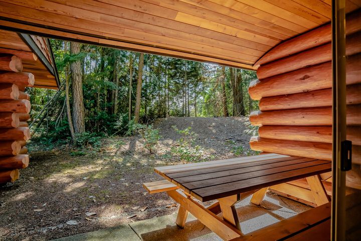 Tigh-Na-Mara Seaside Spa Resort