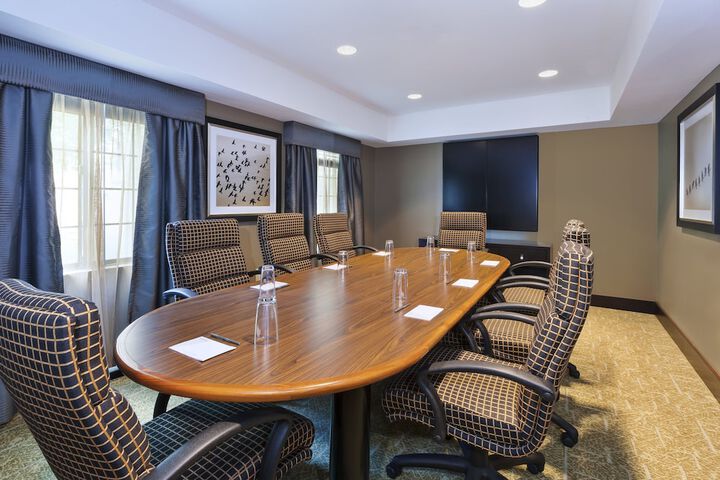 Staybridge Suites Detroit-Utica by IHG