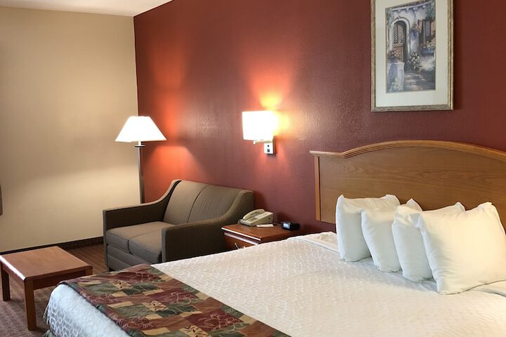 Millennium Inn