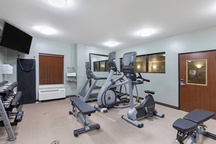 Staybridge Suites Oak Ridge by IHG